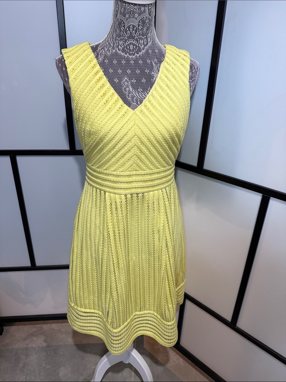 Sandra Darren Yellow V-Neck Knit Mini Dress